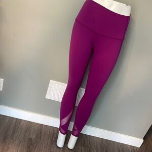 Lululemon size 6 leggings